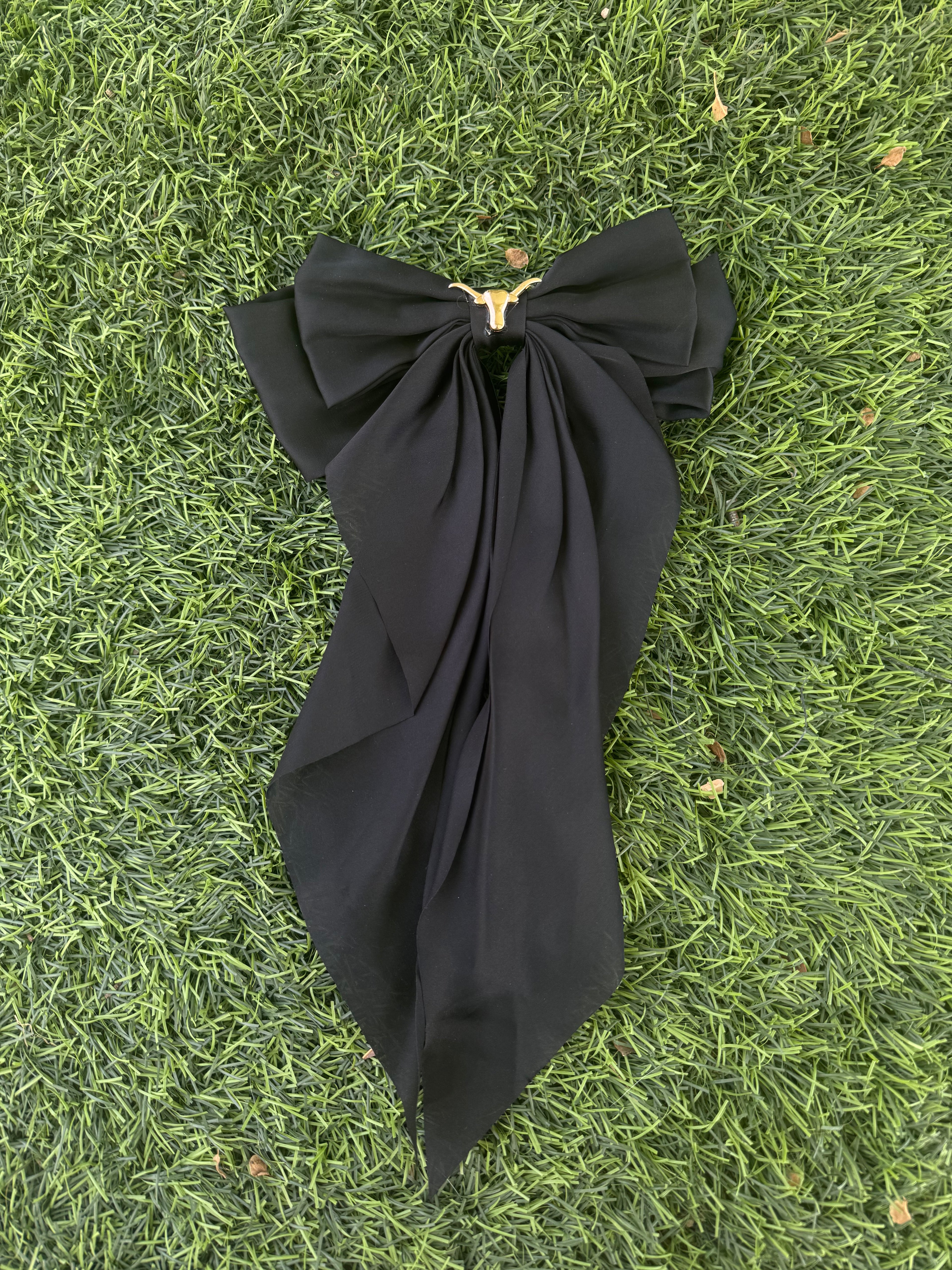 Satin Longhorn bow